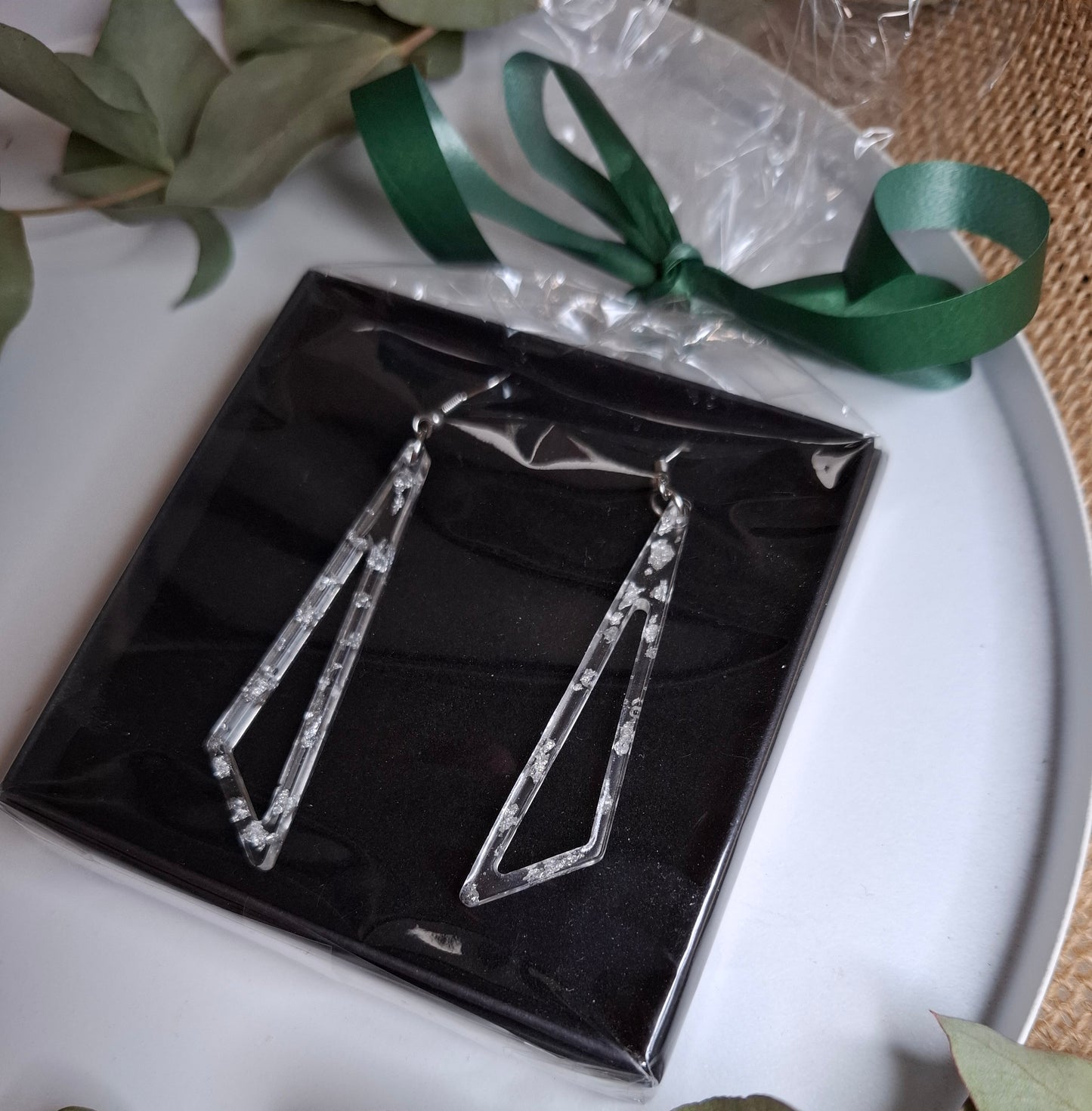 VALMIS LAHJA -Säihke